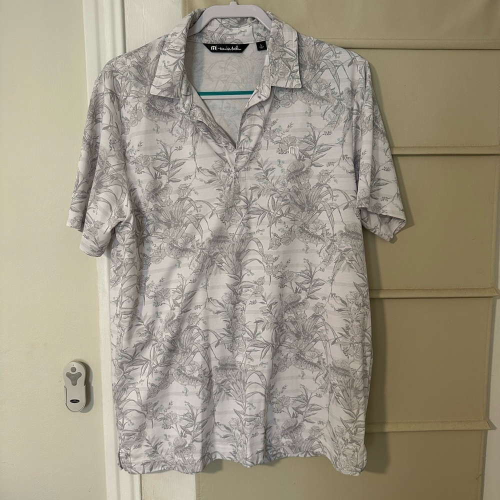 Travis Mathew Polo. Large